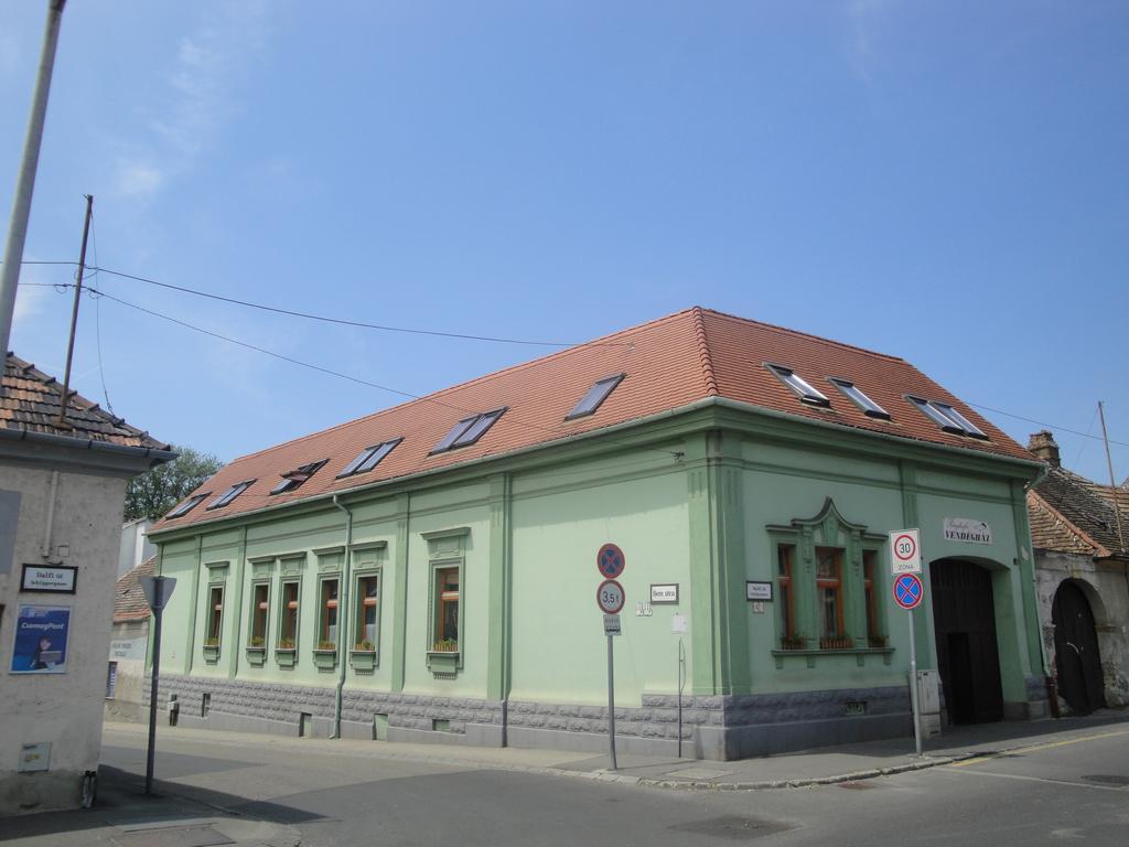 Guest house Ringhofer Vendégház Sopron Exterior foto